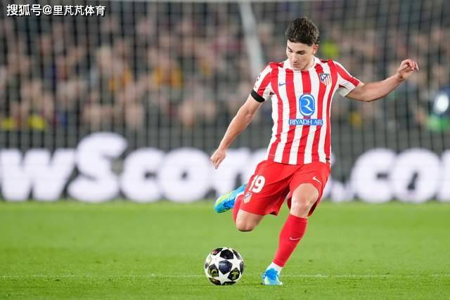 一日英超动向：曼联利物浦争夺小孔塞桑，阿森纳战马竞很吸睛