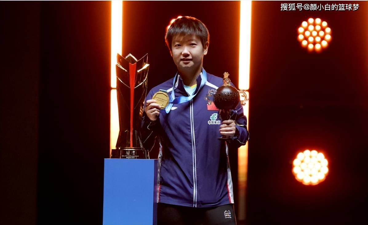 孙颖莎发文称很尊重王曼昱！擦边球争议该终结了 名嘴评价：绝代双骄